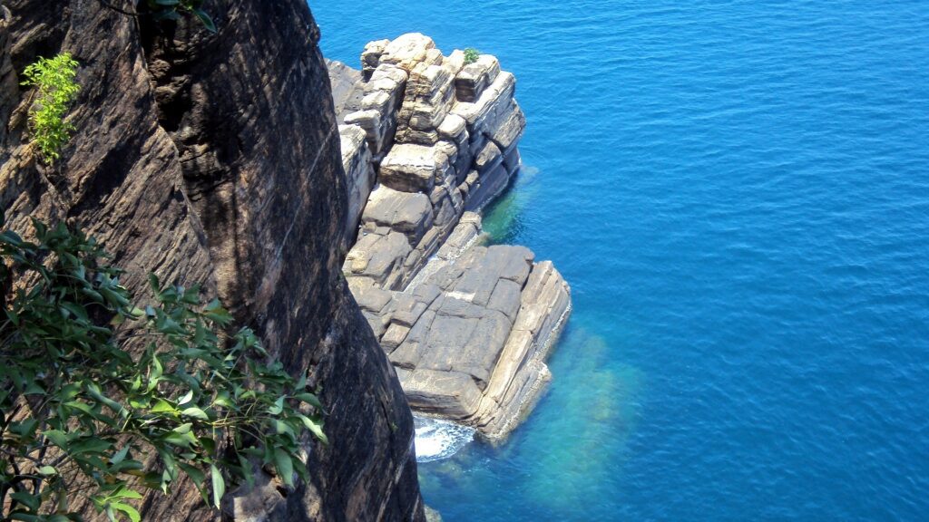 Best Places to Visit in Sigiriya / Trincomalee