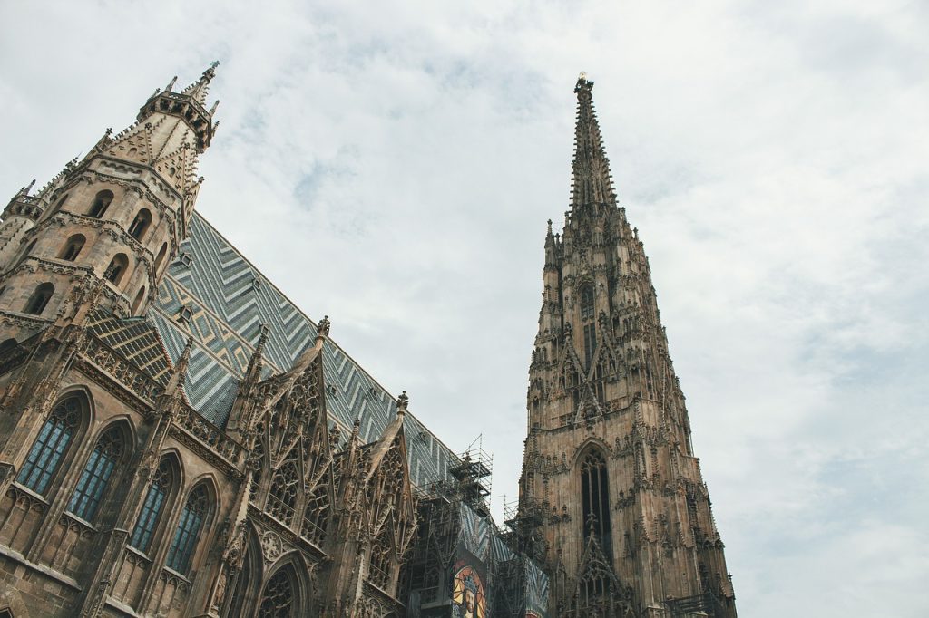 Top 10 Places to Visit in Vienna/ St. Stephen Cathedral