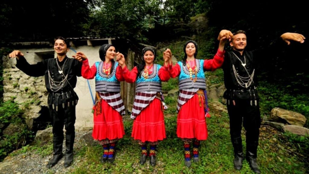Turkey Guaranteed Departures : Local Dances and traditions Turkey Guaranteed Departures : Local Dances and traditions